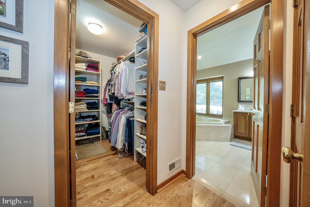 573 West Valley Road Wayne, PA 19087 - Photo 22 of 55