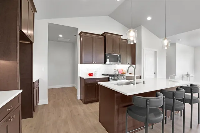 $558,850 | 16 North Country Club Drive, Unit 16, Deer Park, WA 99006