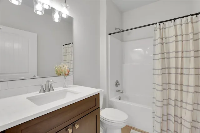 $558,850 | 16 North Country Club Drive, Unit 16, Deer Park, WA 99006