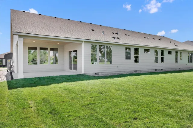 $558,850 | 16 North Country Club Drive, Unit 16, Deer Park, WA 99006