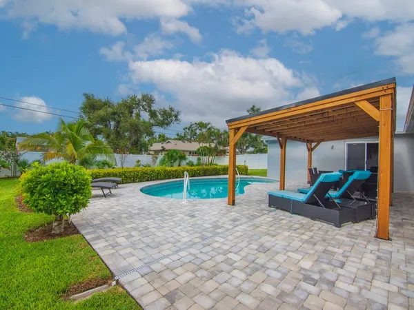 a view of a volley ball court