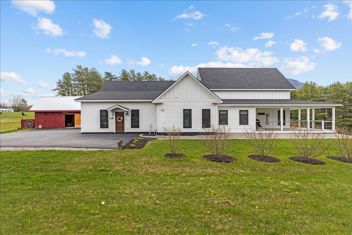 161 Lower Elmore Mountain Road Morristown, VT 05661 - Photo 3 of 60