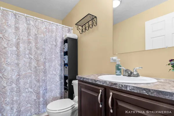 $199,900 | 4210 Leeward Lane, Allendale, MI 49401