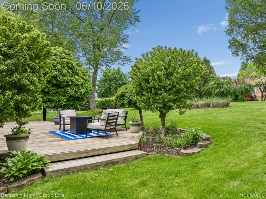2072 Cumberland Road Rochester, MI 48307 - Photo 31 of 34