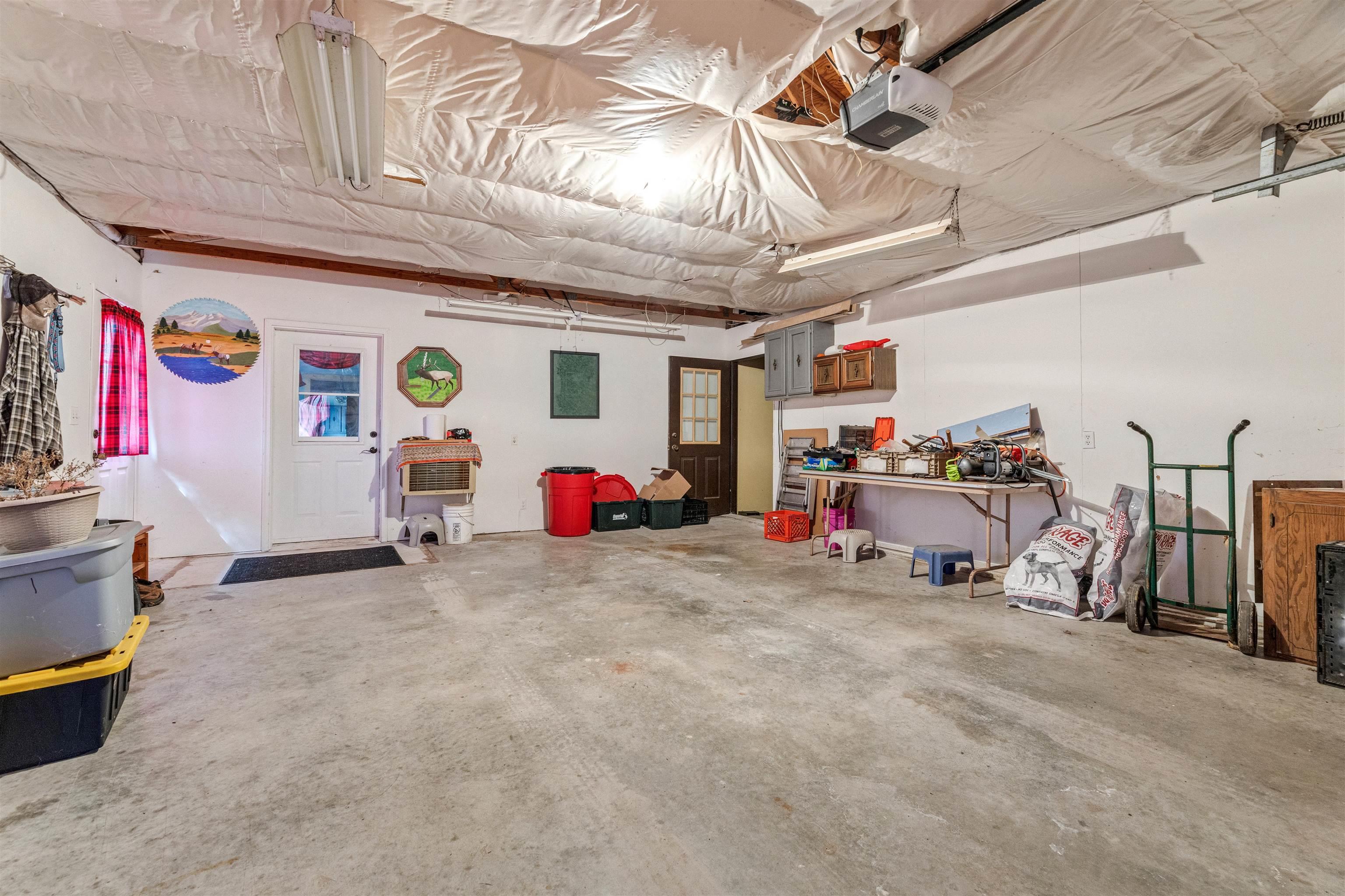 1150 175th Street Postville, IA 52162 - Photo 15 of 28 Gallery Image 15