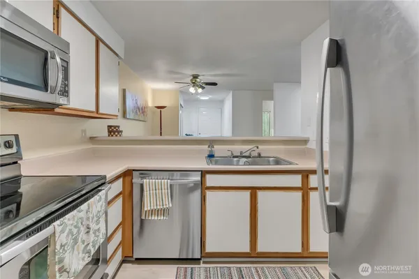 $449,995 | 13209 Newcastle Way, Unit A104, Newcastle, WA 98059
