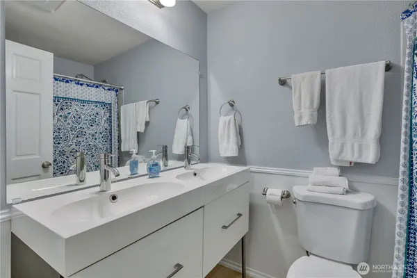 $449,995 | 13209 Newcastle Way, Unit A104, Newcastle, WA 98059