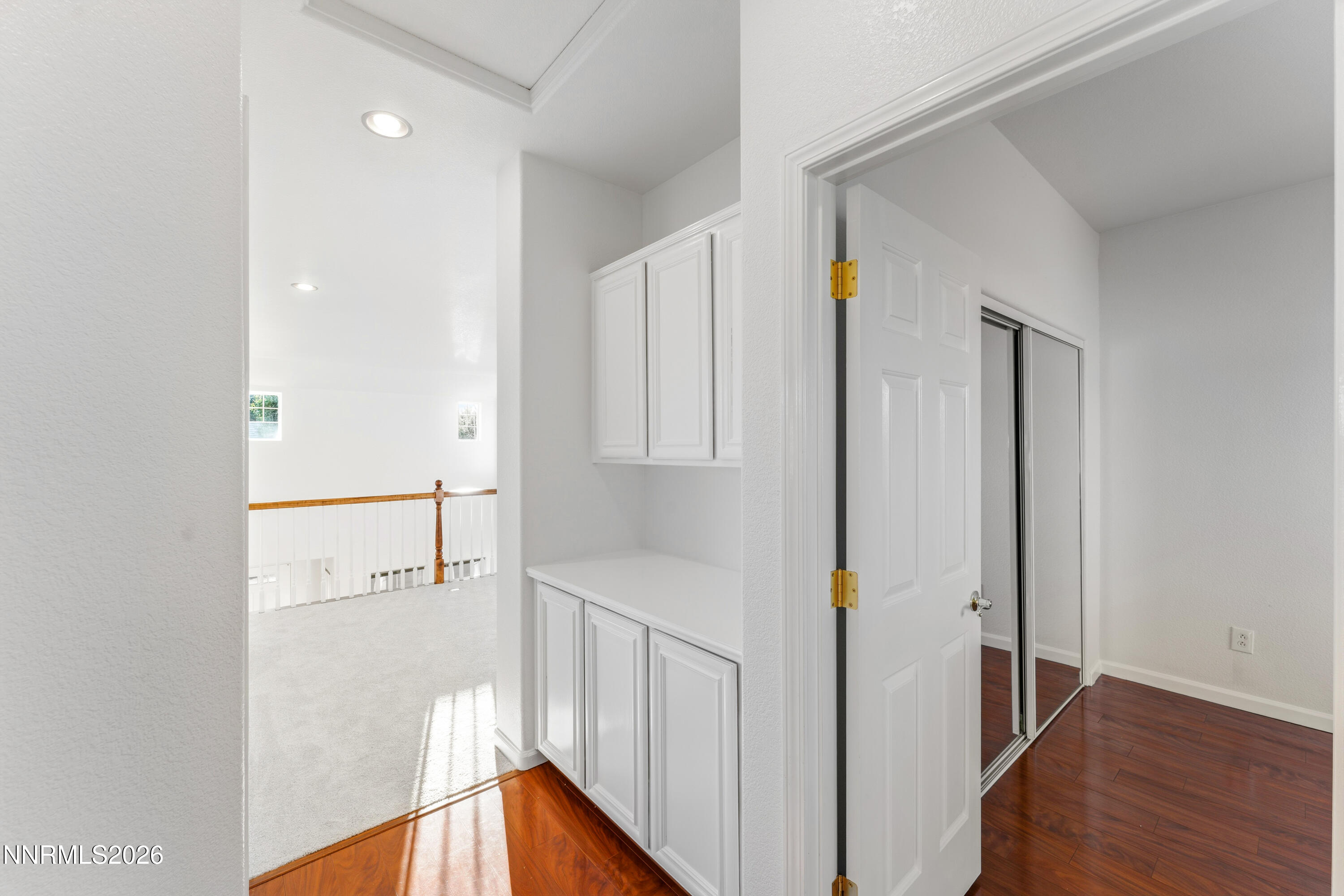10548 Twin Bridges Way Reno, NV 89521 - Photo 40 of 71 5 hallway