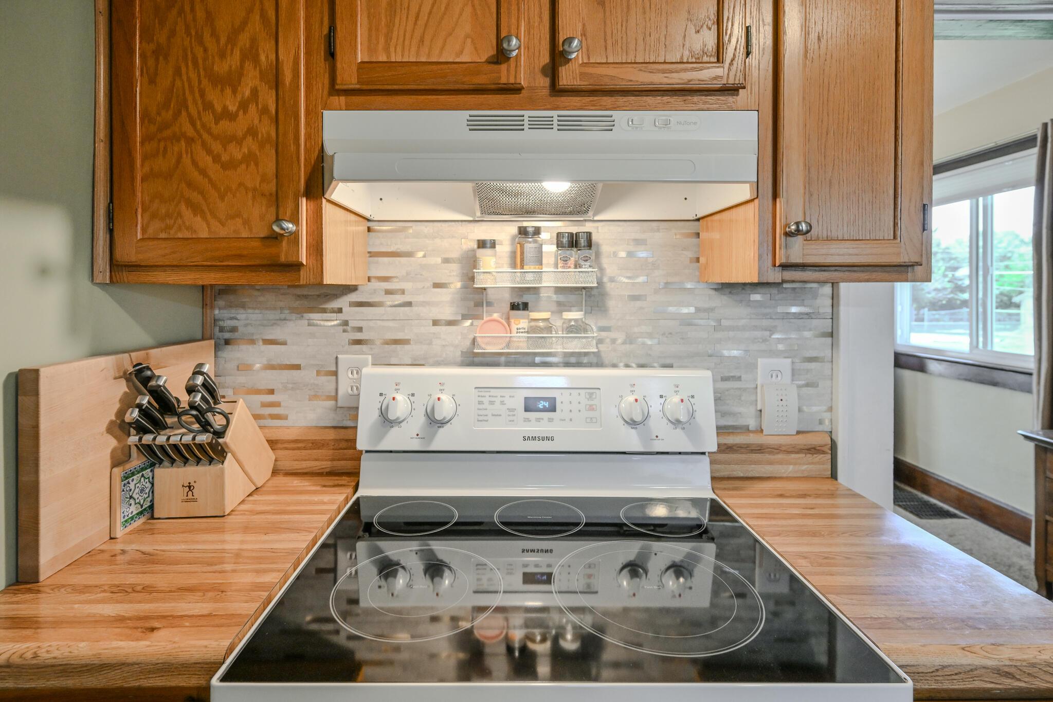 415 Bellaire Avenue Springfield, OH 45503 - Photo 20 of 56 20250929-415 Bellvue-020_1