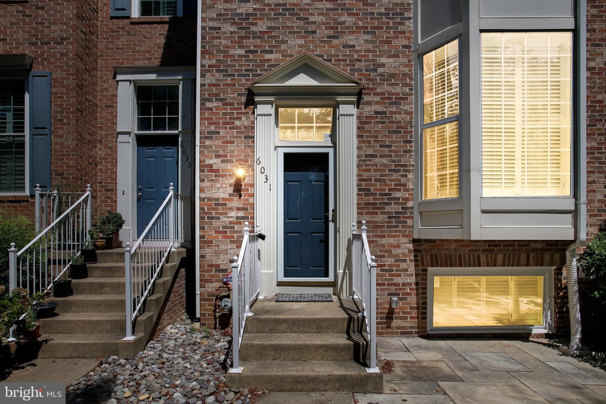 6031 Riddle Walk Alexandria, VA 22312 - Photo 2 of 40