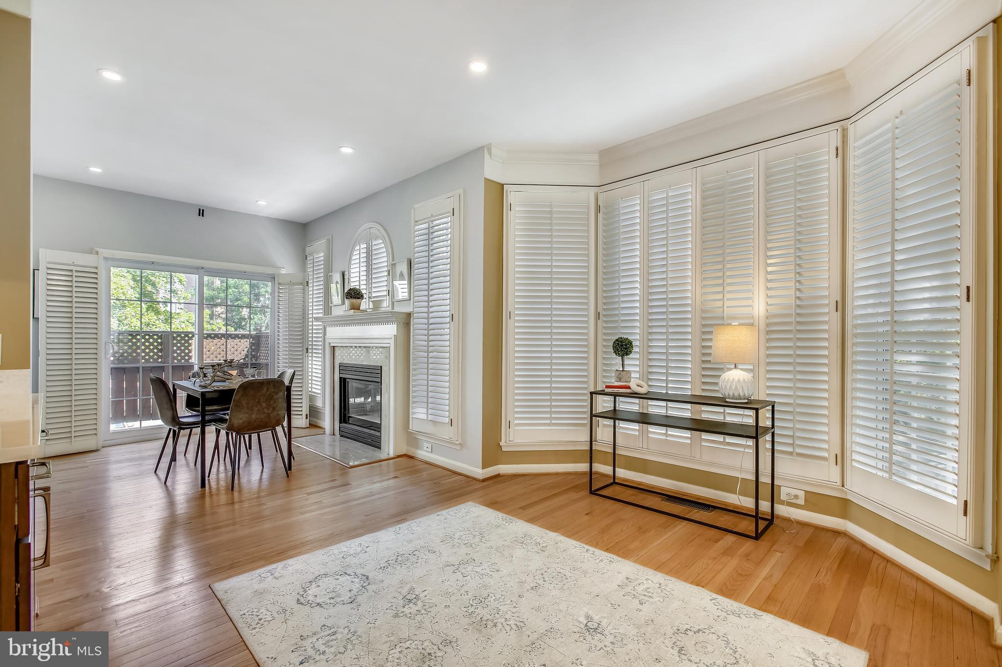 6031 Riddle Walk Alexandria, VA 22312 - Photo 12 of 40