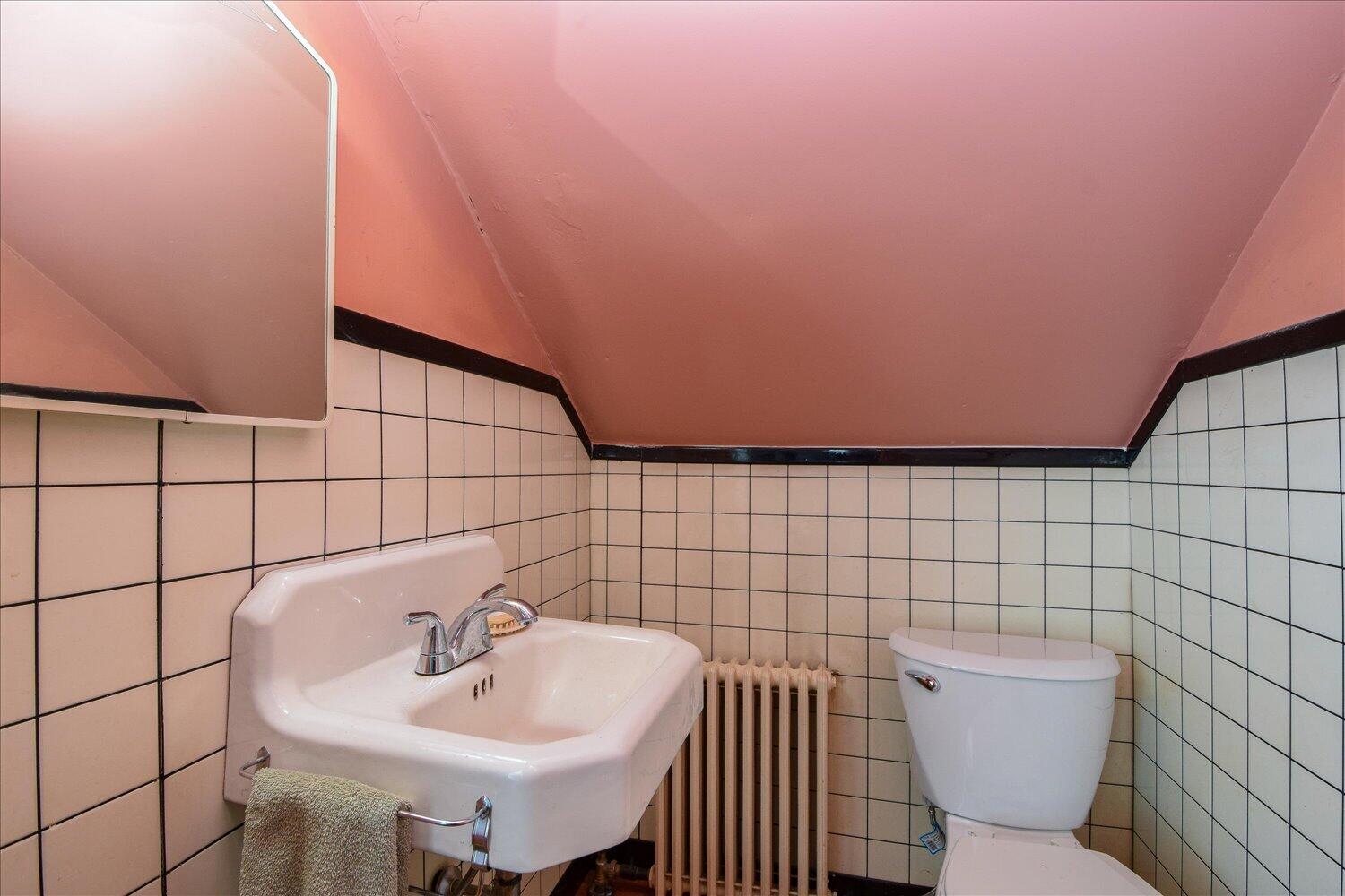 3108 Spring Road Southwest Roanoke, VA 24015 - Photo 20 of 40 16-3108 Spring-16