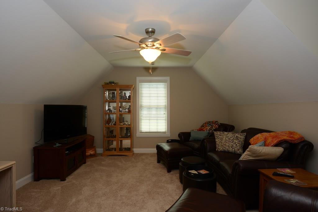 5002 Bennington Way High Point, NC 27262 - Photo 25 of 30 Fun area for the grandkids to play xbox!!