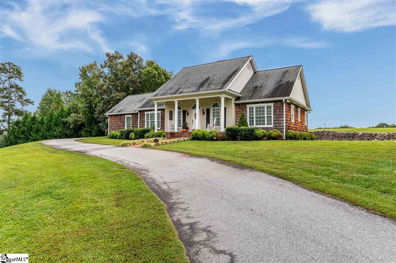 168 Homestead Road Pickens, SC 29671 - Photo 5 of 36