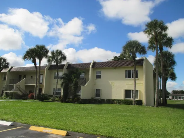 $1,700 | 154 Lake Meryl Drive, Unit 259, West Palm Beach, FL 33411