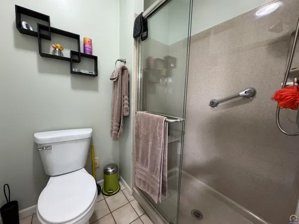 $524,950 | 5445 Northwest Brickyard Road, Topeka, KS 66618