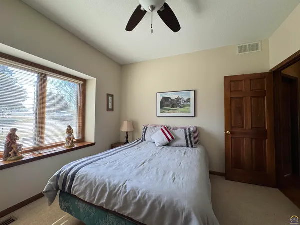$524,950 | 5445 Northwest Brickyard Road, Topeka, KS 66618