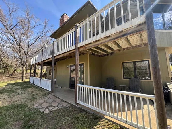 $524,950 | 5445 Northwest Brickyard Road, Topeka, KS 66618