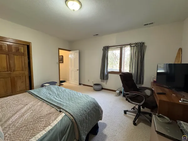 $524,950 | 5445 Northwest Brickyard Road, Topeka, KS 66618