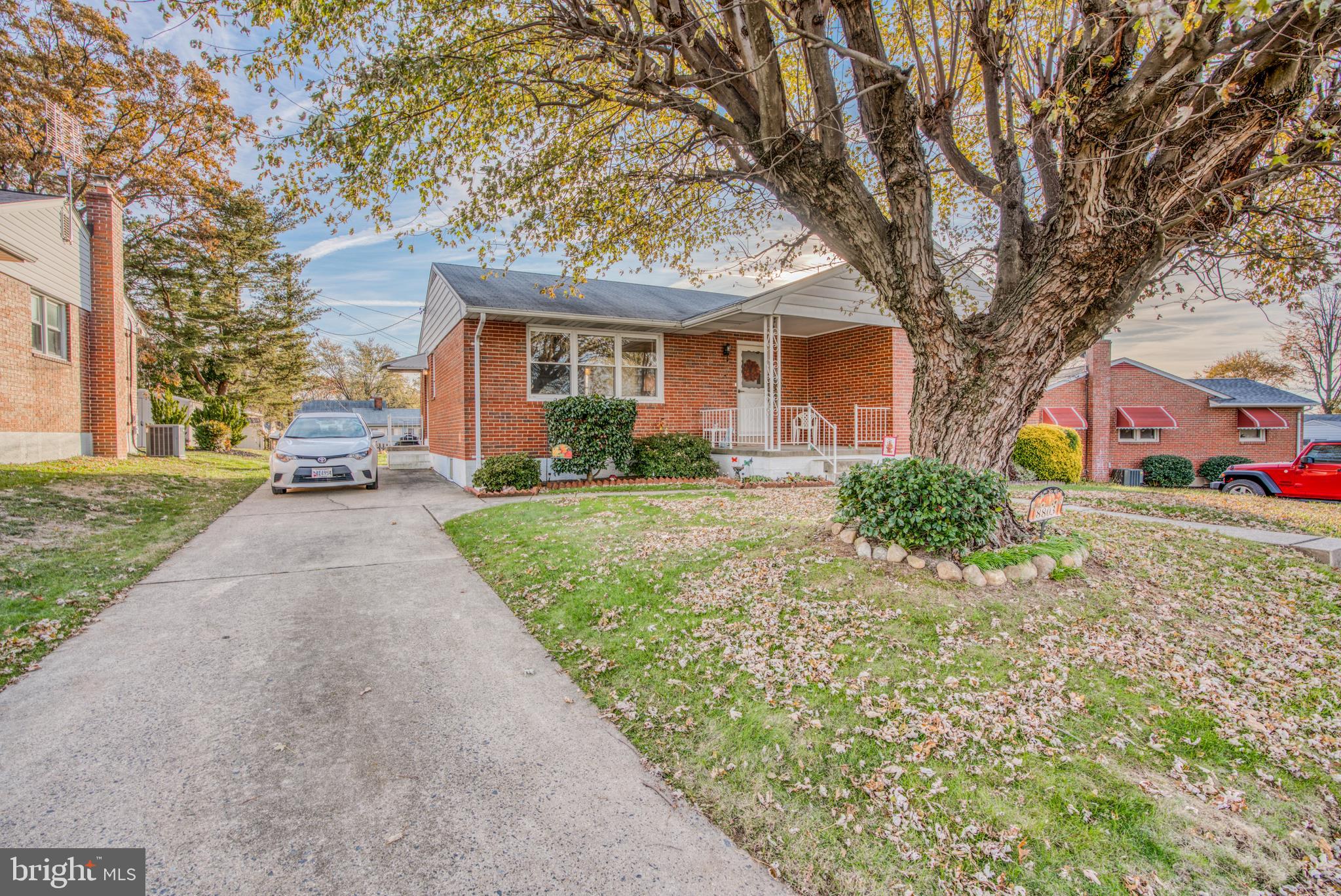 8803 Alnwick Road Baltimore, MD 21234 - Photo 2 of 28 Multiple Car Driveway