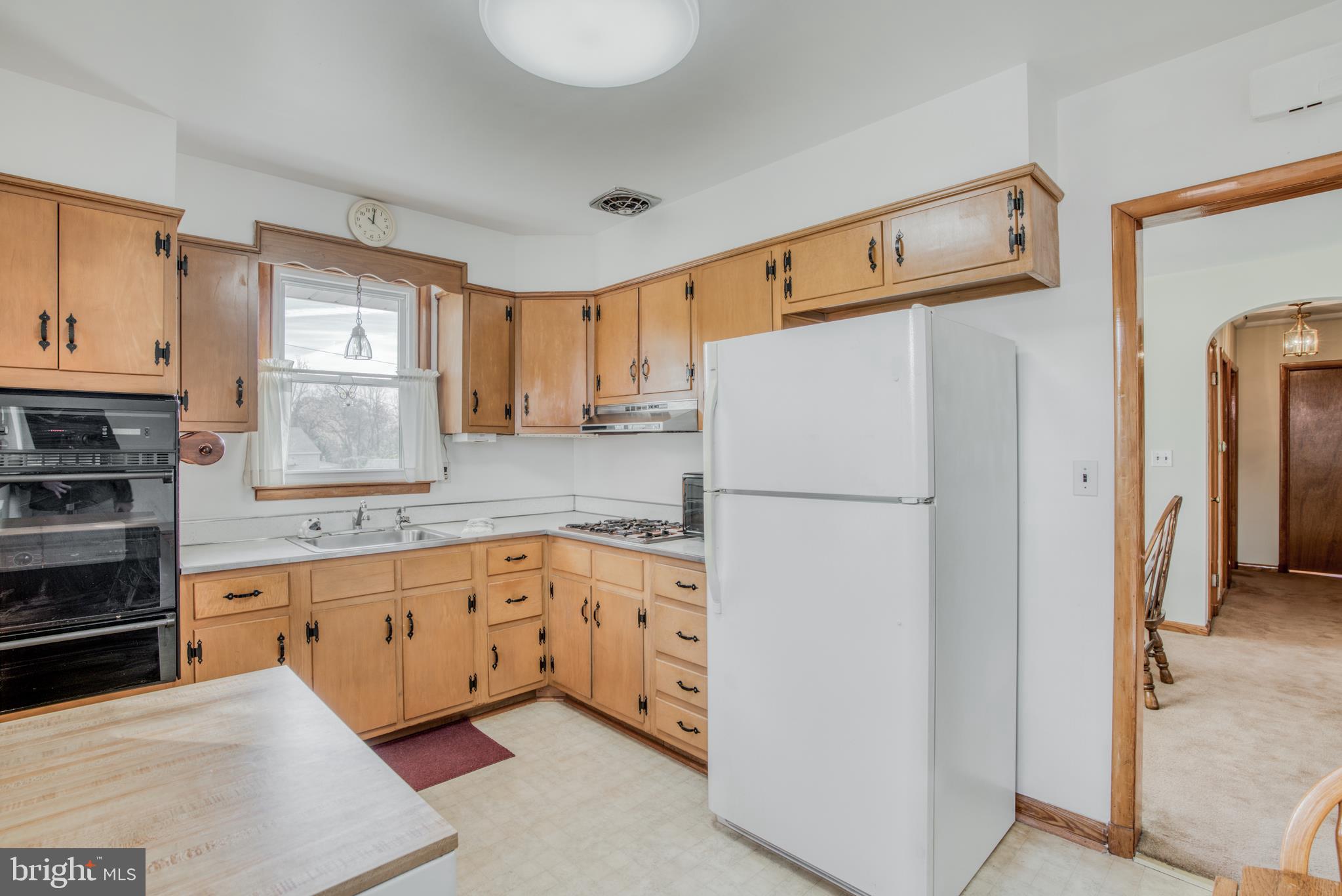 8803 Alnwick Road Baltimore, MD 21234 - Photo 8 of 28 Kitchen