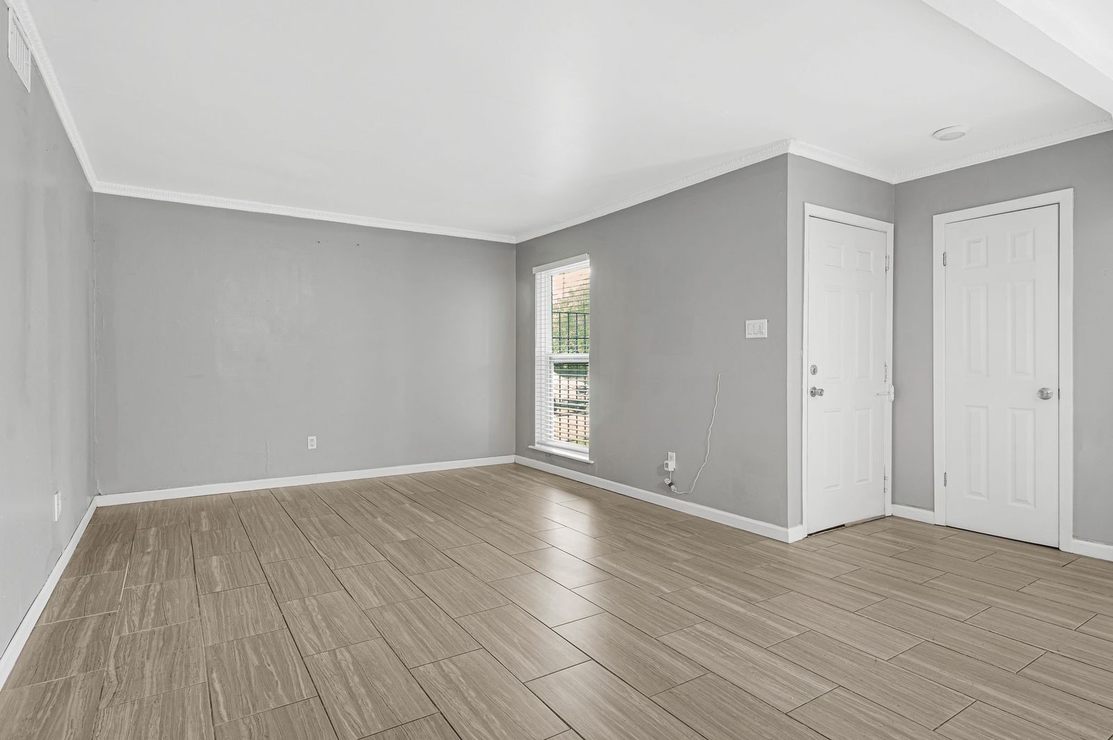 7839 Fondren Road Houston, TX 77074 - Photo 4 of 33