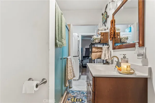 $1,600,000 | 4825 Ruth Avenue, Los Angeles, CA 90041