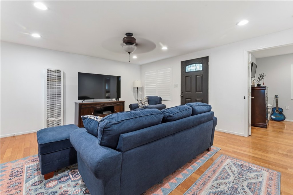 4825 Ruth Avenue Los Angeles, CA 90041 - Photo 16 of 27 ADU - Living Room