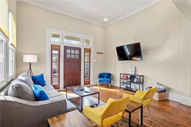 $2,400 | 2749 Conti Street, New Orleans, LA 70119