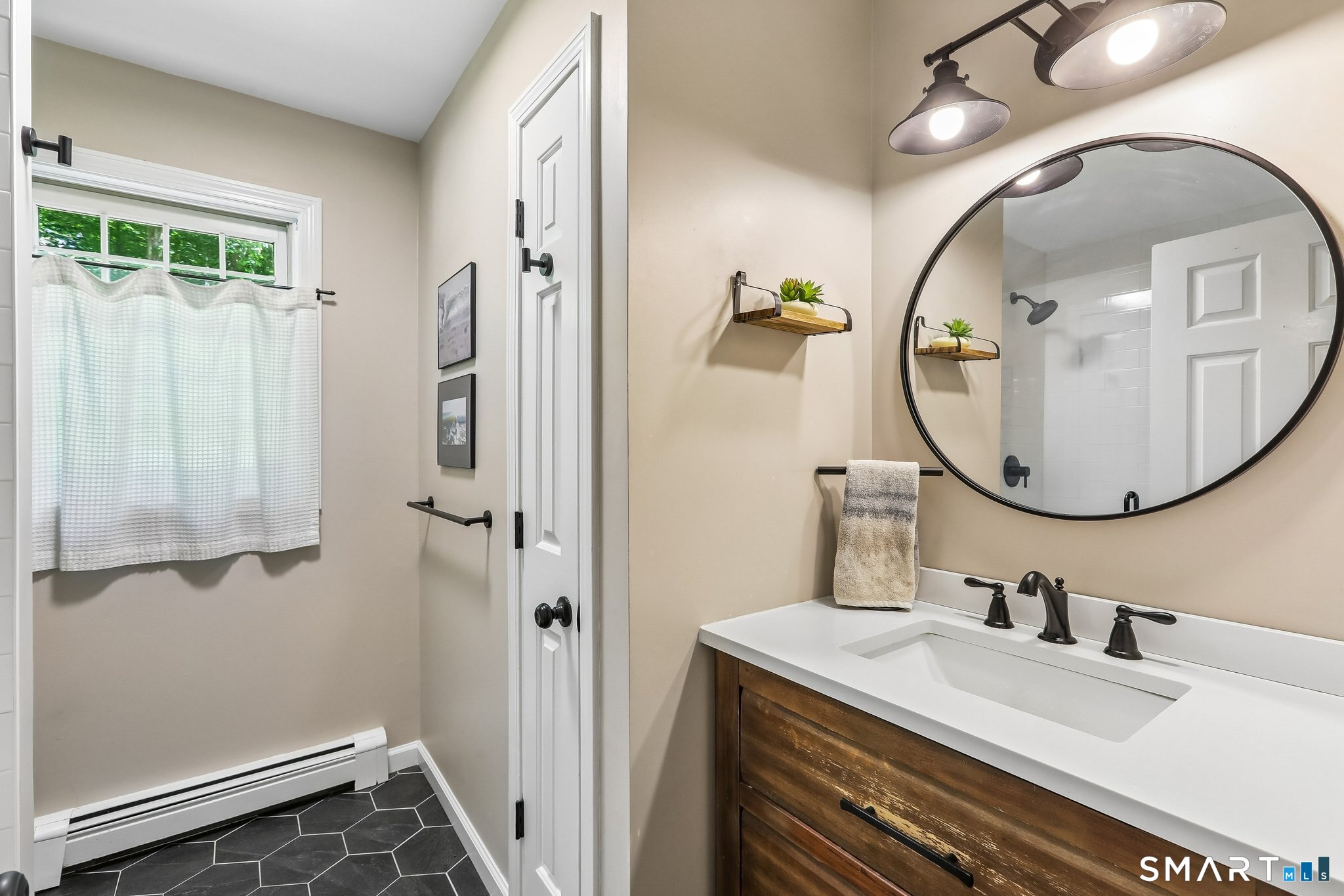 338 Good Hill Road Woodbury, CT 06798 - Photo 16 of 40