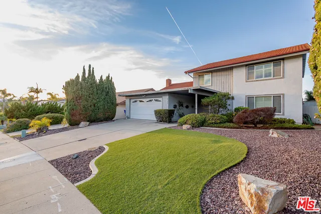 $1,499,000 | 6765 Edmonton Avenue, San Diego, CA 92122