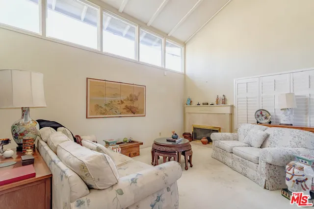 $1,499,000 | 6765 Edmonton Avenue, San Diego, CA 92122