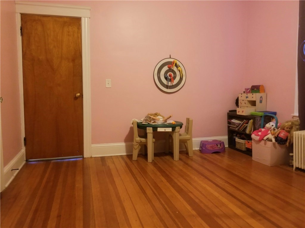 26 Blackburn Street Pawtucket, RI 02861 - Photo 21 of 34