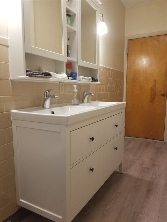 26 Blackburn Street Pawtucket, RI 02861 - Photo 23 of 34