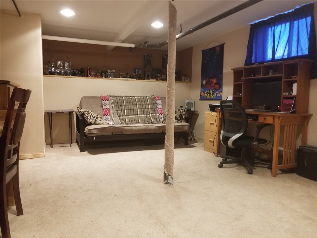 26 Blackburn Street Pawtucket, RI 02861 - Photo 30 of 34