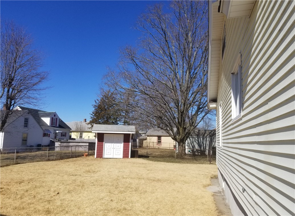 26 Blackburn Street Pawtucket, RI 02861 - Photo 33 of 34