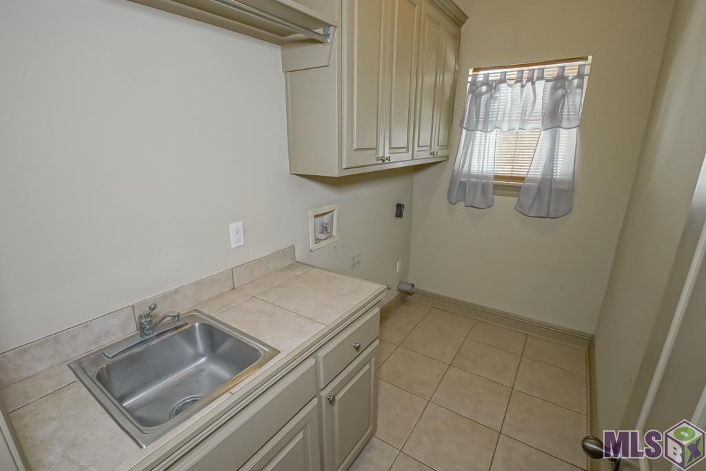 8602 Foxfield Drive Baton Rouge, LA 70809 - Photo 43 of 55