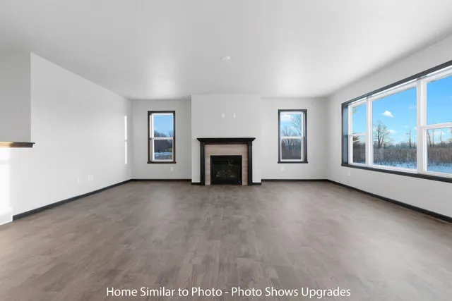 $419,900 | 1707 Betty Jean Ln Green, Green Bay, WI 54313