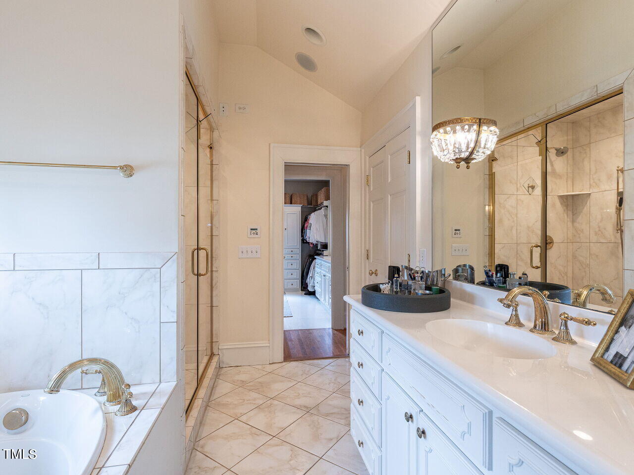 2607 Fairview Road Raleigh, NC 27608 - Photo 27 of 49 027-1280x960-master-bathroom