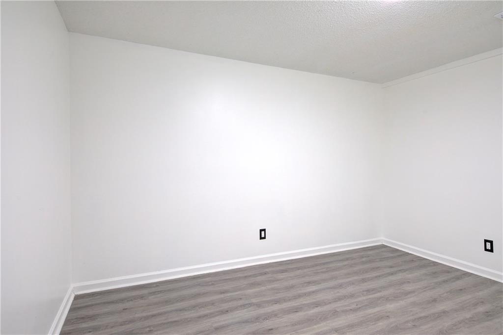 22 Nottingham Drive Northwest Cartersville, GA 30121 - Photo 30 of 36 a view of an empty room