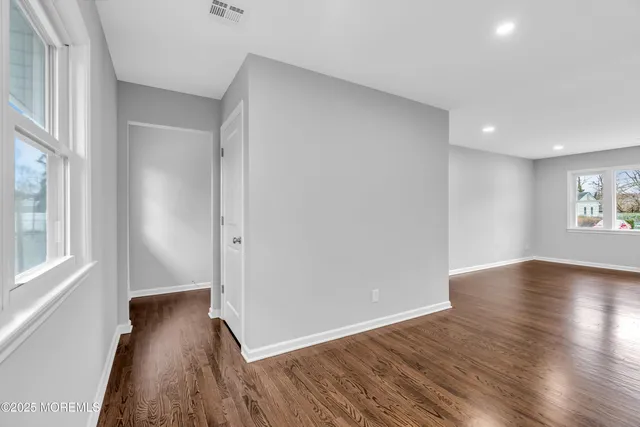 $3,100 | 1230 Dove Street, Toms River, NJ 08753