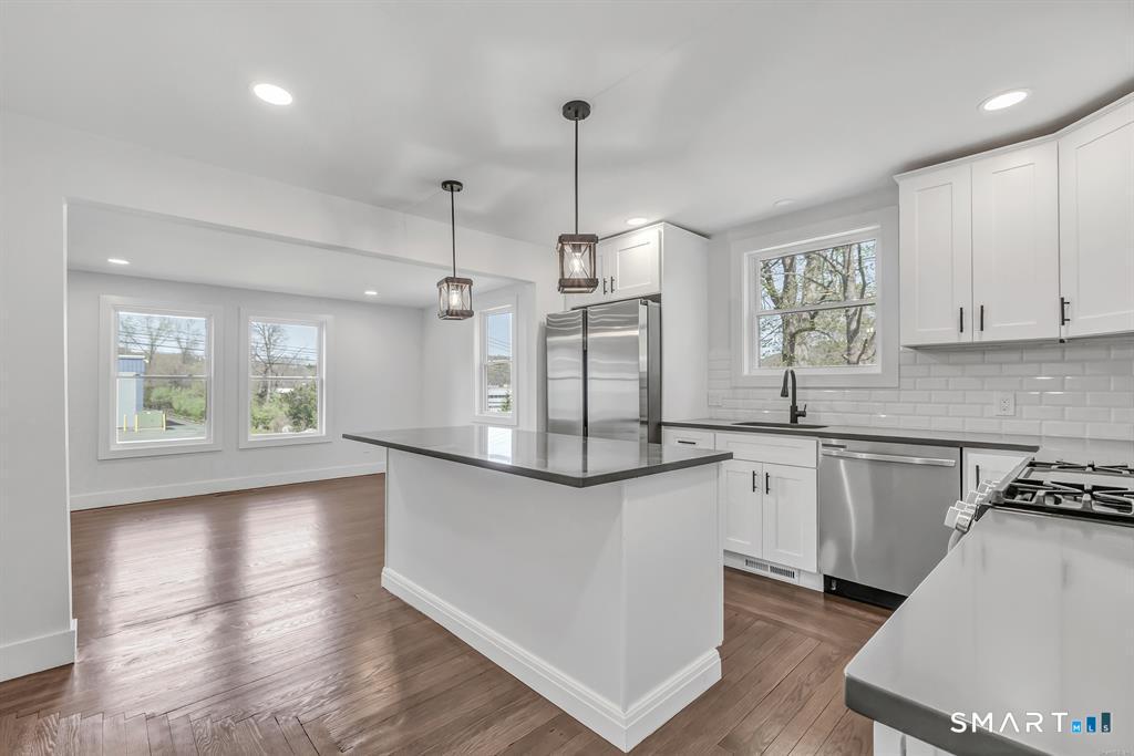 161 Pines Bridge Road, Unit 1 Beacon Falls, CT 06403 - Photo 11 of 19