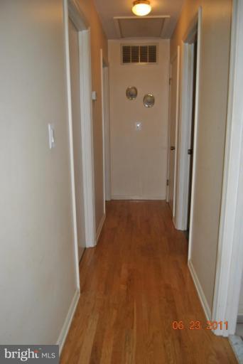 16327 Norman Road Culpeper, VA 22701 - Photo 10 of 19 Hallway