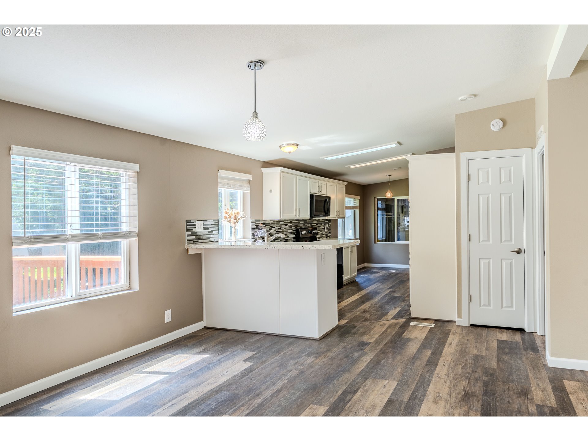 25222 East Welches Road, Unit 9 Welches, OR 97067 - Photo 14 of 48 Gallery Image 14