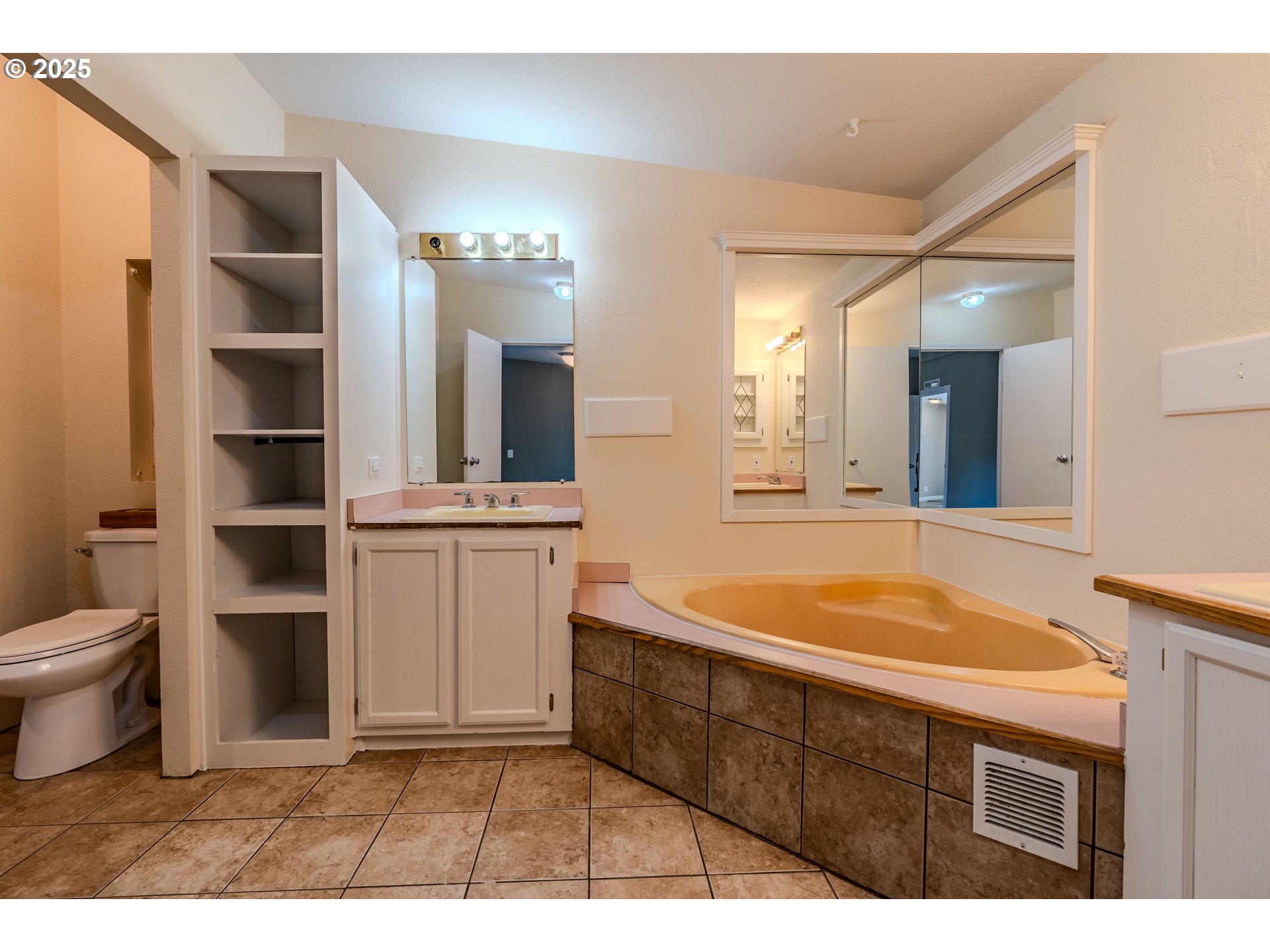 25222 East Welches Road, Unit 9 Welches, OR 97067 - Photo 41 of 48 Gallery Image 41