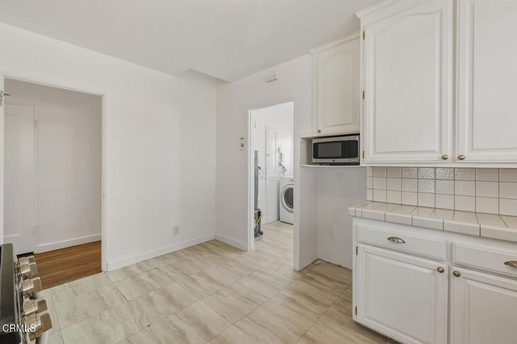 653 South G Street Oxnard, CA 93030 - Photo 6 of 31