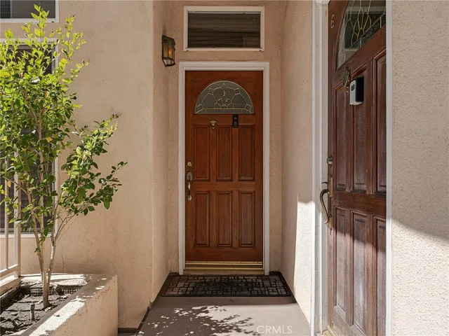 $795,950 | 5242 Vesper Avenue, Unit 7, Sherman Oaks, CA 91411