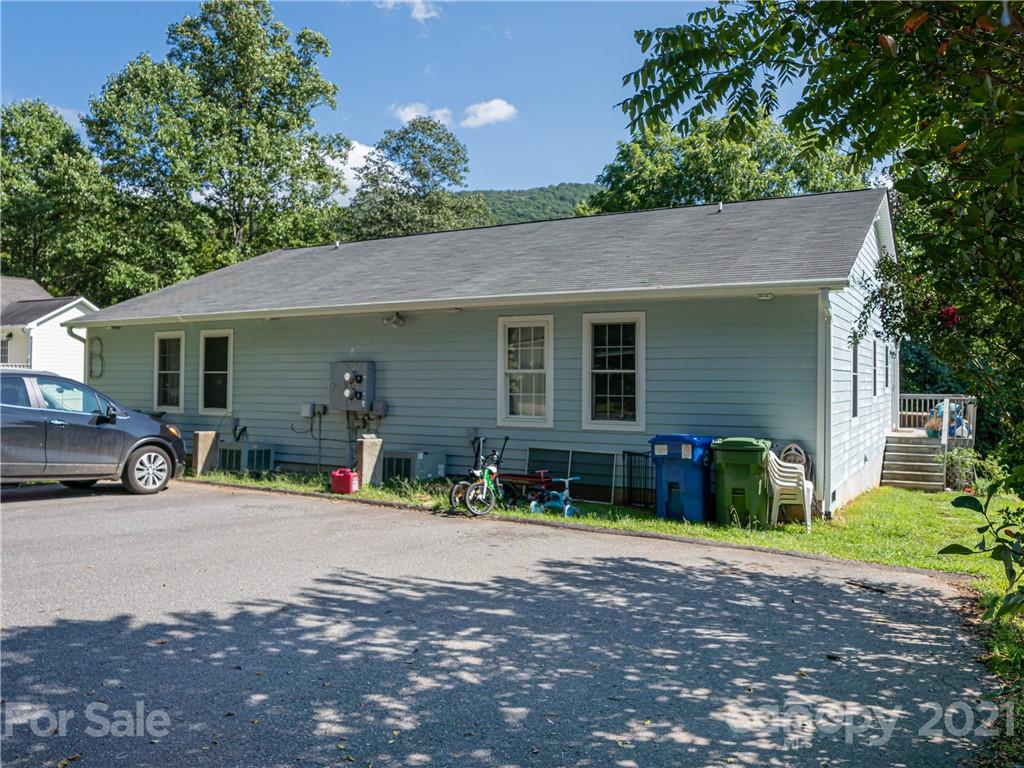 3 Gash Farm Road, Unit 1 Asheville, NC 28805 - Photo 3 of 44 Gallery Image 3
