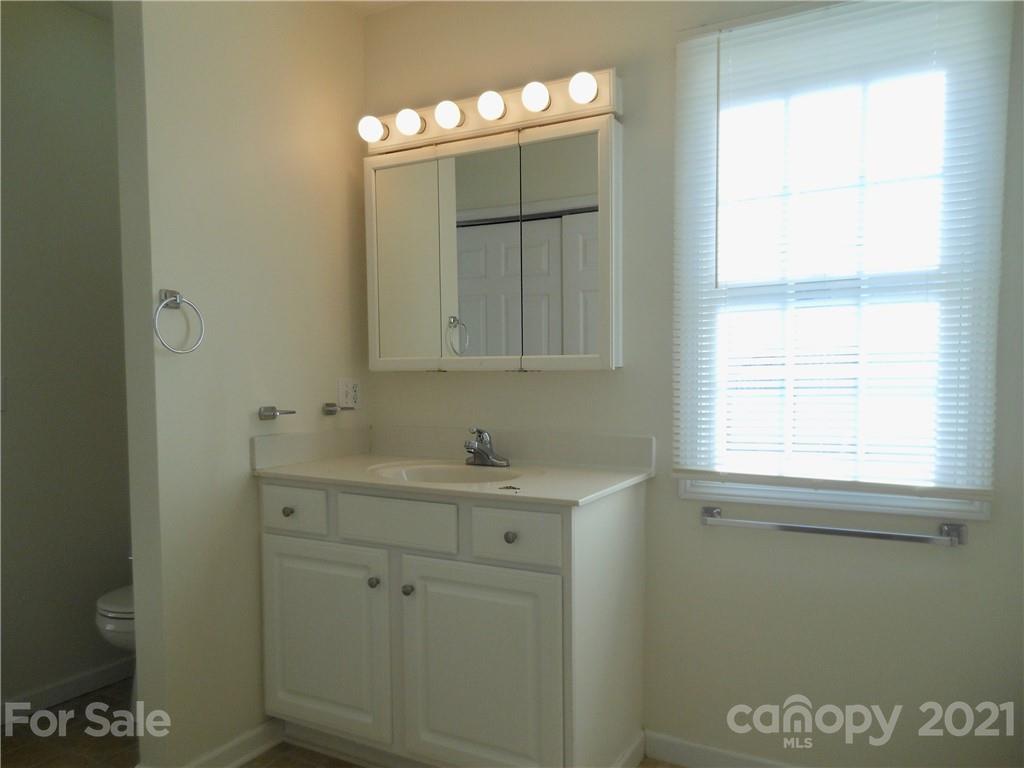 3 Gash Farm Road, Unit 1 Asheville, NC 28805 - Photo 30 of 44 Gallery Image 30