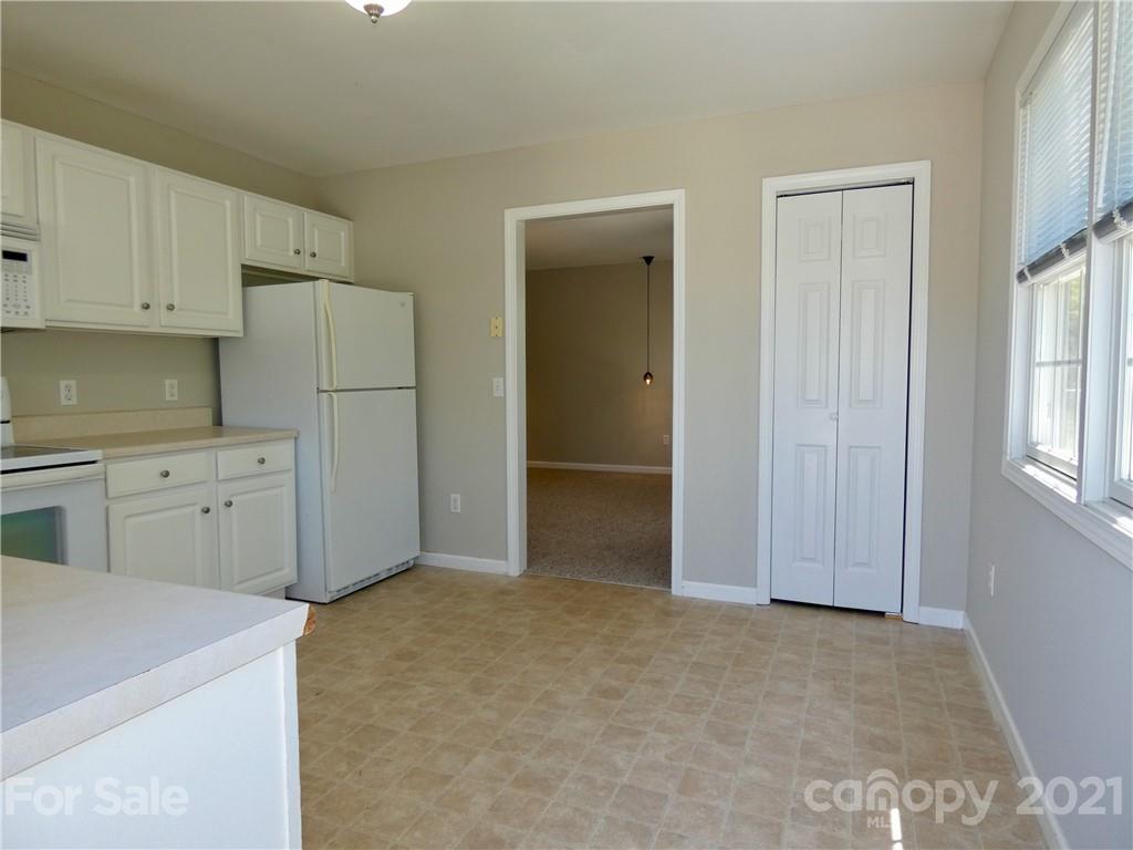 3 Gash Farm Road, Unit 1 Asheville, NC 28805 - Photo 40 of 44 Gallery Image 40